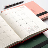 2027 Purring Pink Hunter Jotter Medium Planner