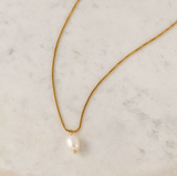 Lover's Tempo Oceane Pearl Necklace: Waterproof Gold